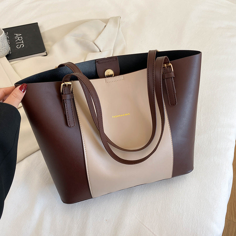 Simple and elegant commuting bag