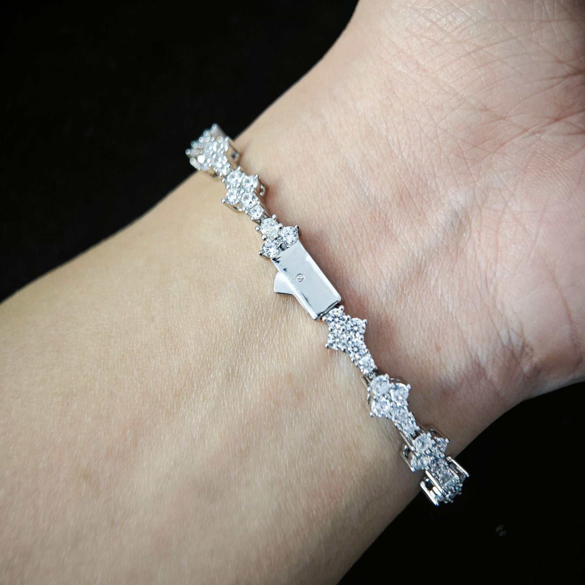 Zircon bracelet