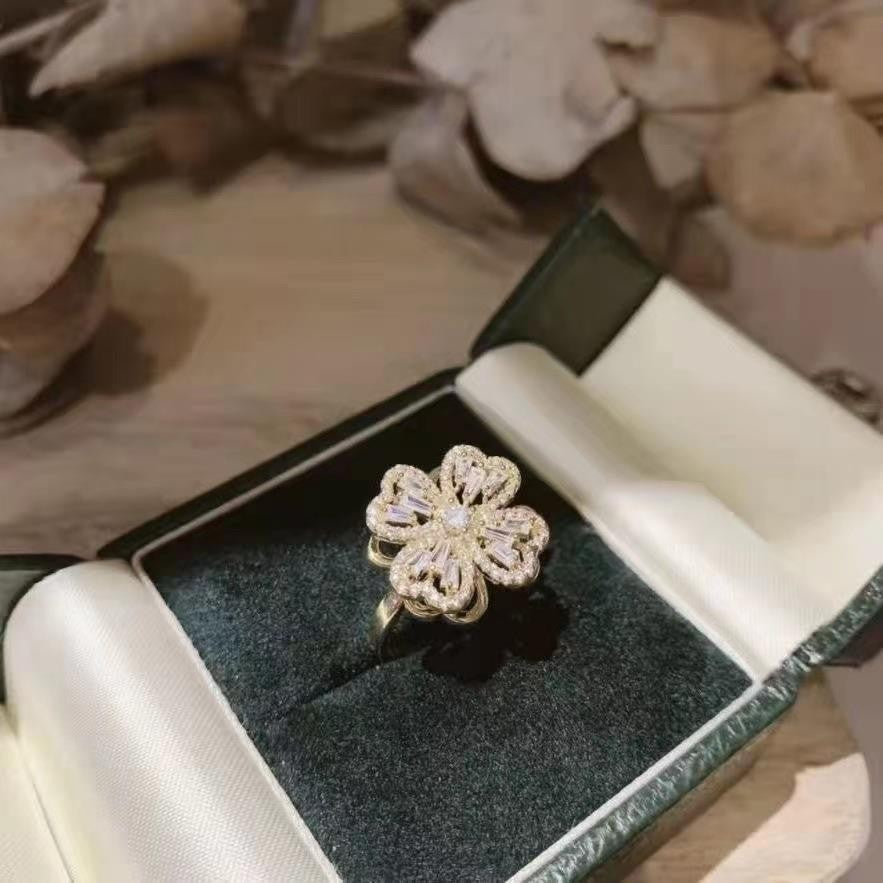 Rotatable Zircon Flower Adjustable Ring
