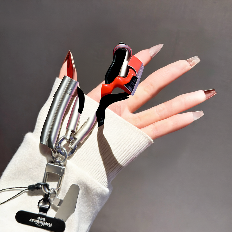 Adjustable mobile phone lanyard